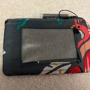 Coastal Paradise Zip ID Case